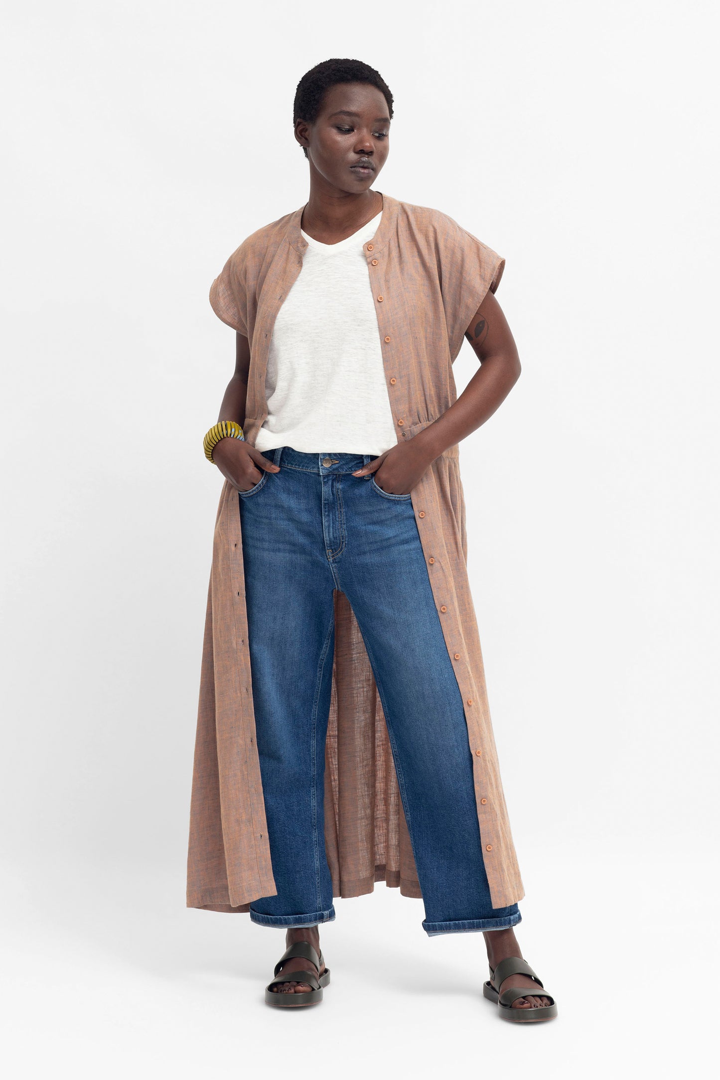 Vlek Marle French Linen Waisted Collarless Shirt Dress Model Front as duster | PEACH TWO TONE