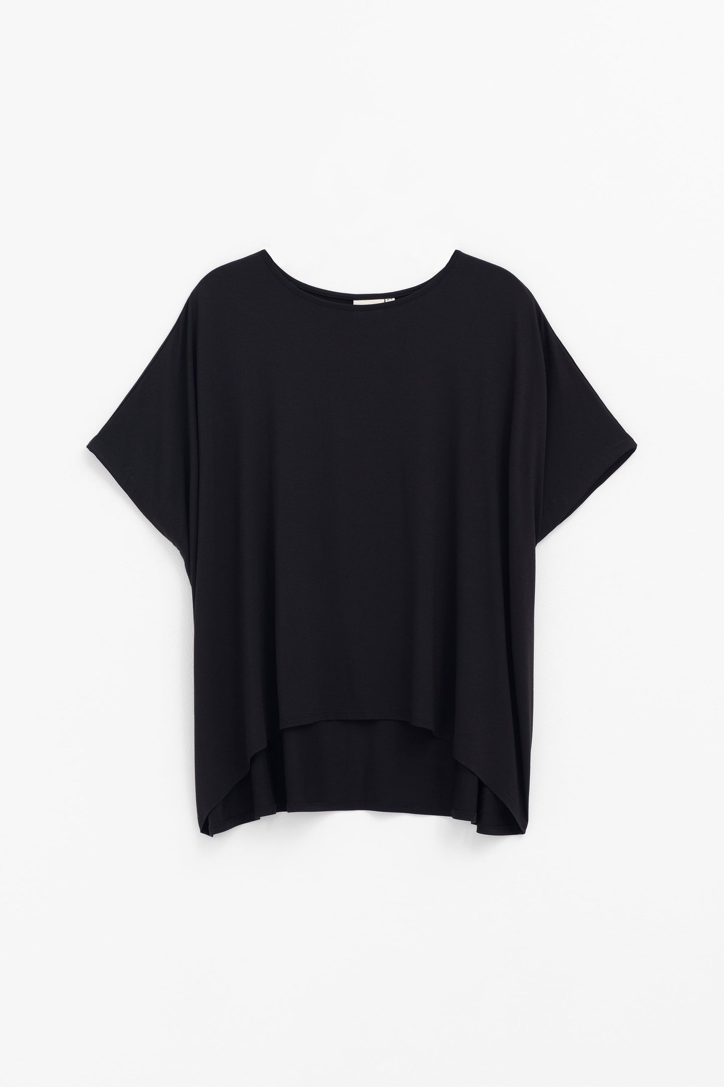 Telse Relaxed Stretch T-shirt Front | BLACK