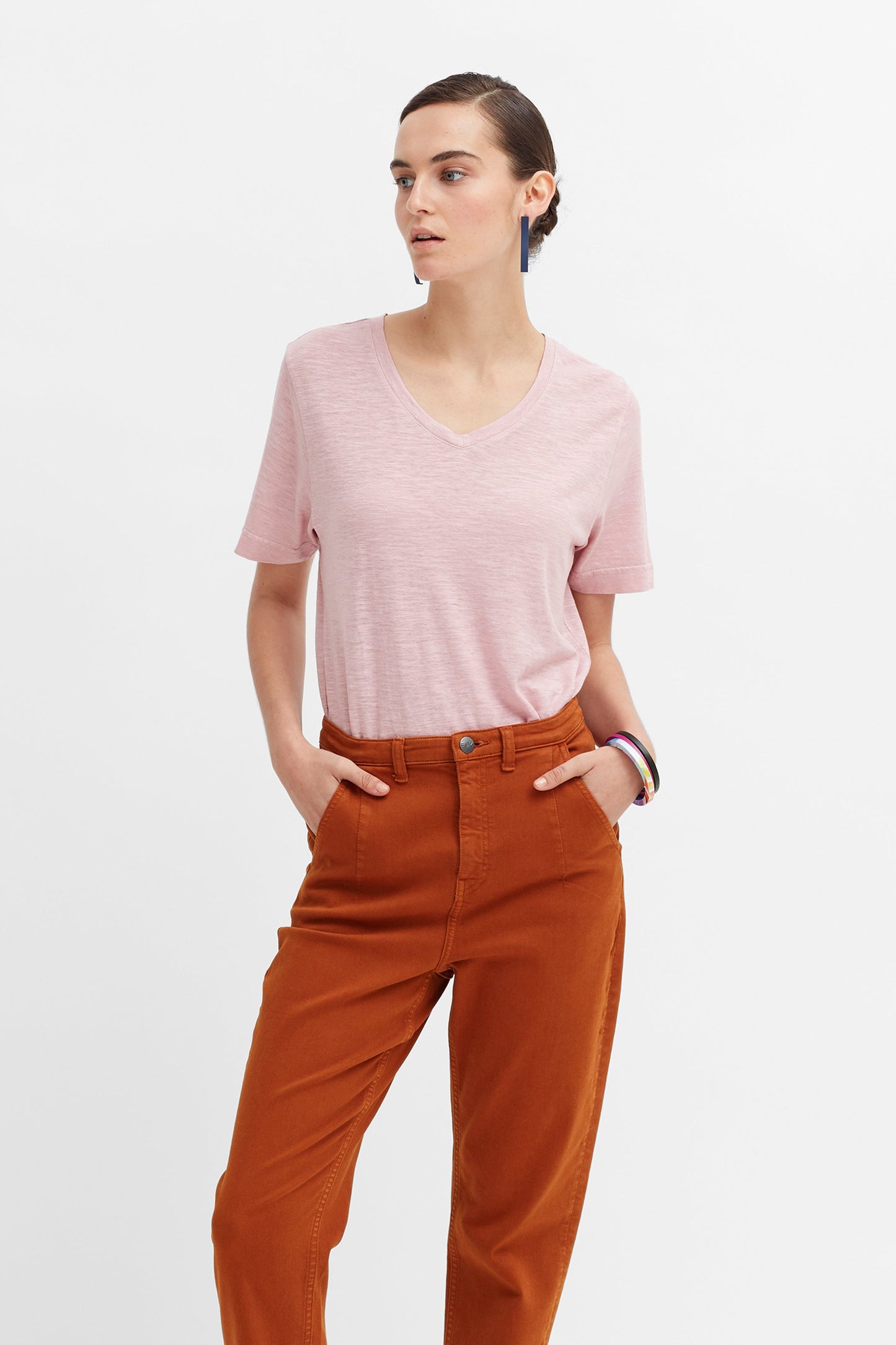 Ranell Sustainable Hemp and Organic Cotton V-Neck T Shirt Front Tucked | ROSE