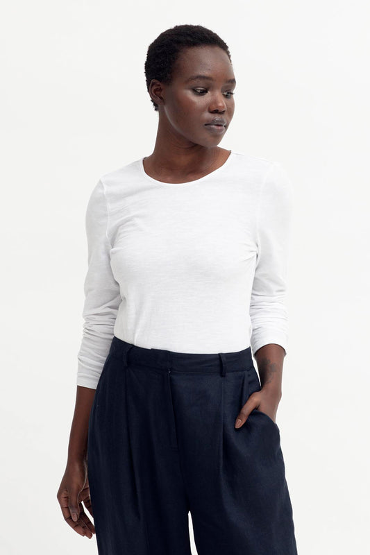 Aryra Hemp and Organic Cotton Basic Long Sleeve Tshirt Model Front | WHITE