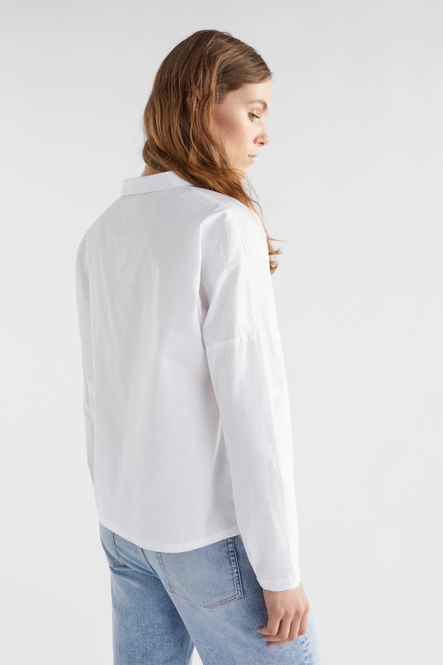 Rinna Organic Cotton White Everyday Shirt with Front Pocket Model Back  | WHITE