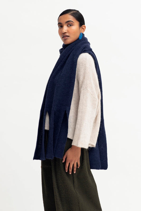 Agna Alpaca-Wool Large Tassel Knitted Scarf Model Front | STEEL BLUE