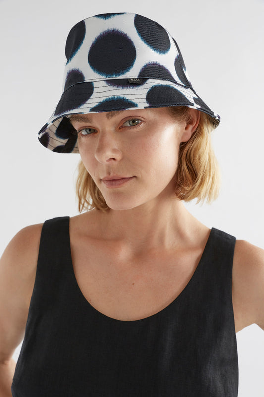Emra Recyled Polyester Print Bucket Hat model | SOFT SPOT PRINT