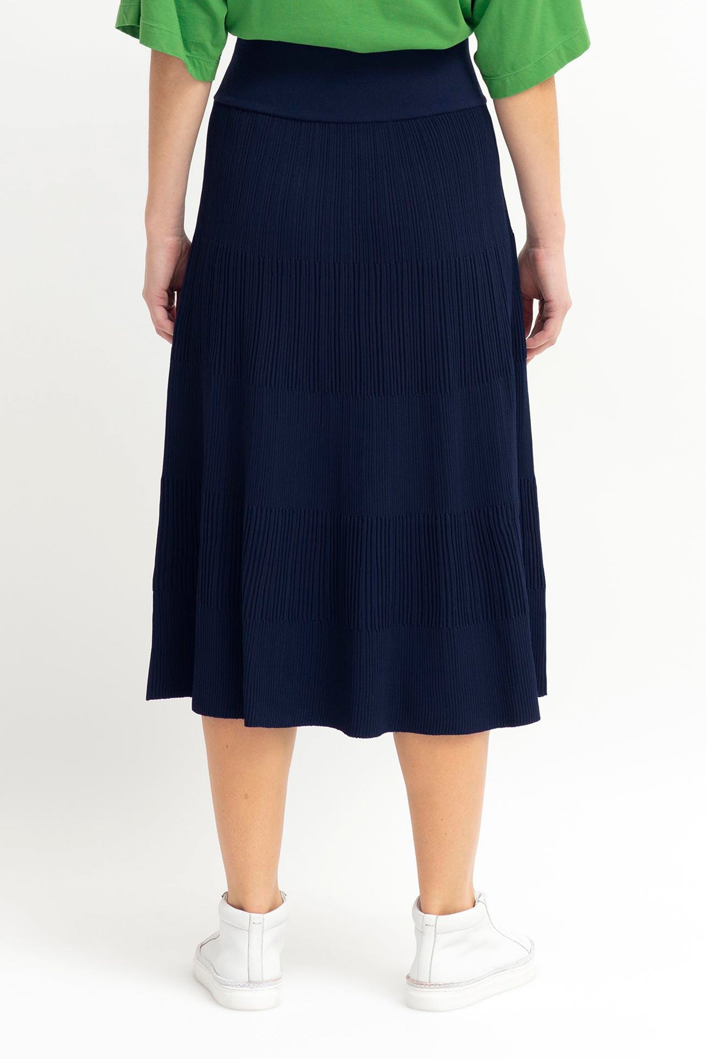 Strak Ribbed Ottoman Stitch A-line Midi Knit Skirt Model Back  | STEEL BLUE