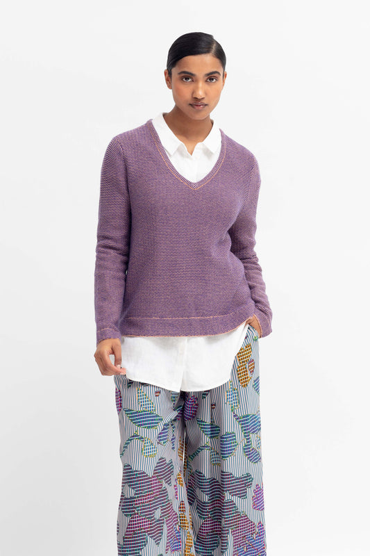 Listra V-Neck Zig Zag Merino Knit Sweater Model Front A | ROSE ELECTRIC BLUE LISTRA STRIPE